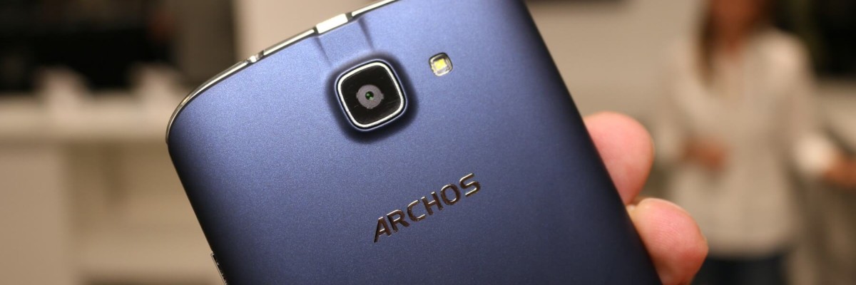 Обзор смартфона ARCHOS 50 Cesium. Смартфон не для всех