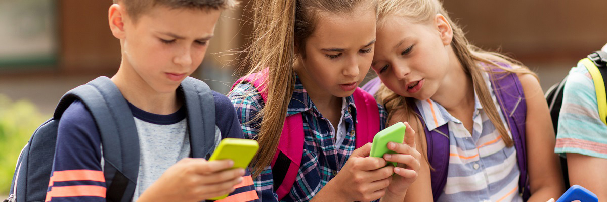 Как выбрать смартфон для ребенка: советы ZOOM